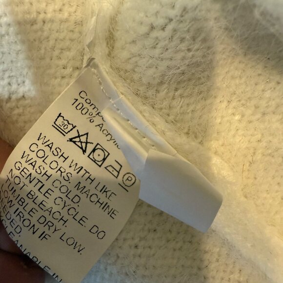 Shein Womens White Cardigan Sweater With Leopard Print Buttons V-Neck Size Large - Picture 4 of 6